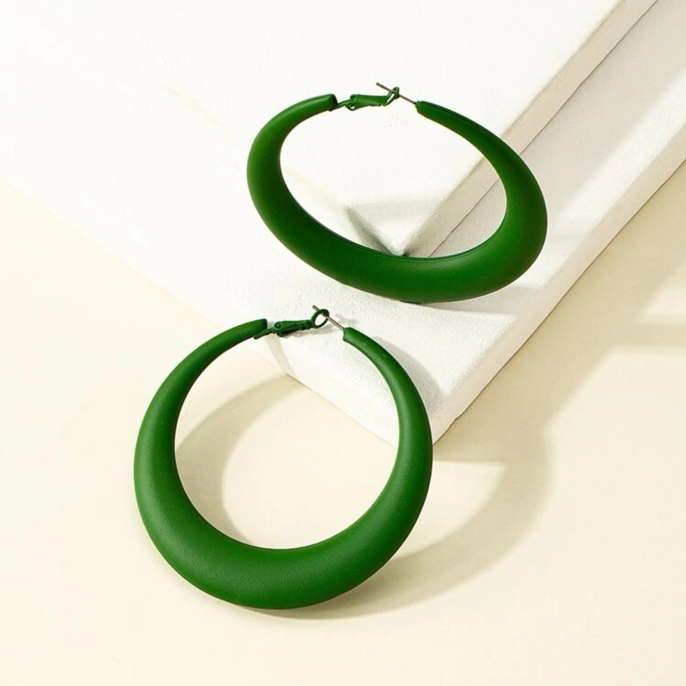 Matte Metal Hoops -Green - Picture 8 of 8